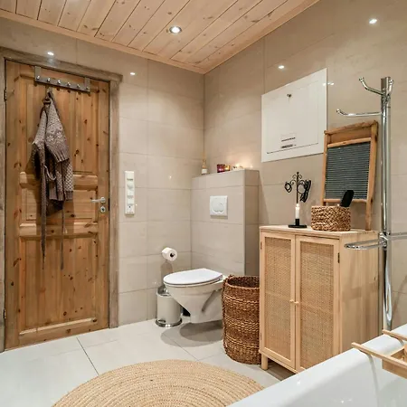 Mountain With Sauna And Ski-in Ski-out Casa vacanze *